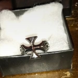 Chopper Cross Ring